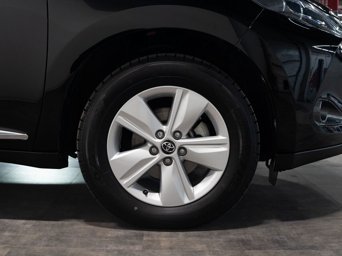 Toyota Harrier 2015 - фото автомобиля