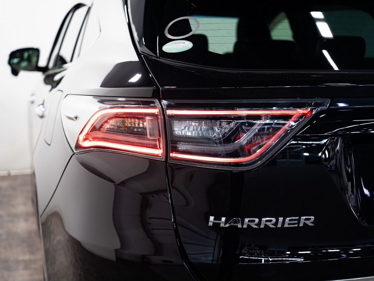 Toyota Harrier 2015 - фото автомобиля