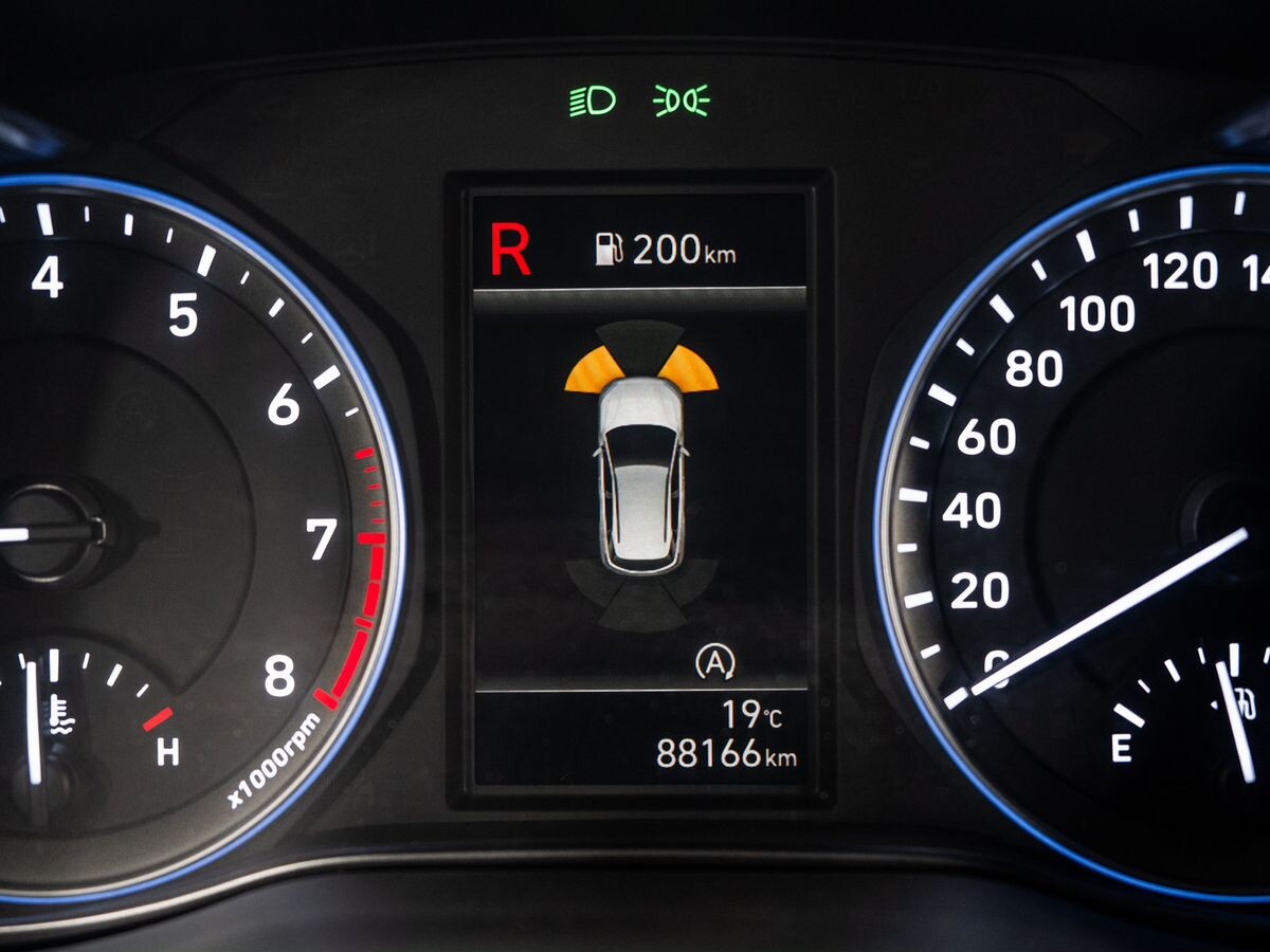 Hyundai Kona 2021 - фото автомобиля