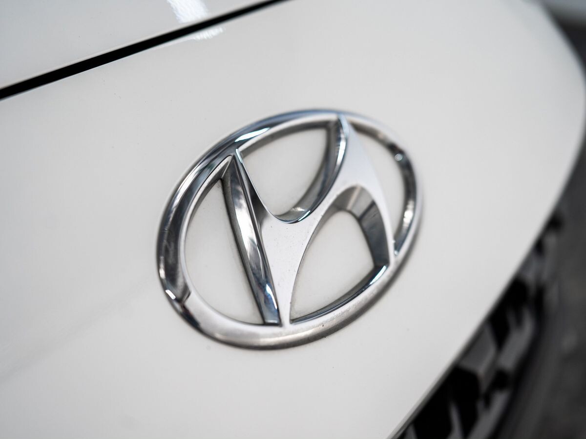 Hyundai Kona 2021 - фото автомобиля