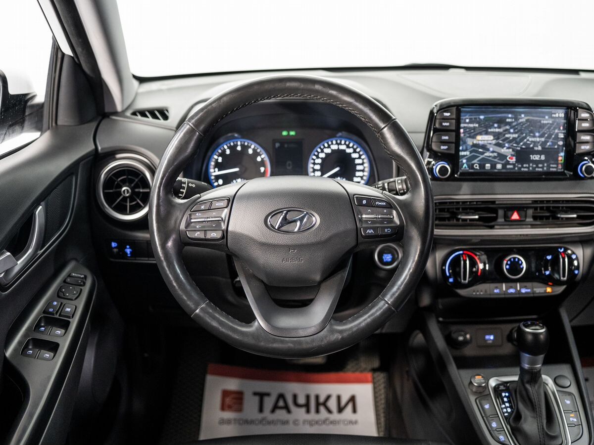Hyundai Kona 2021 - фото автомобиля