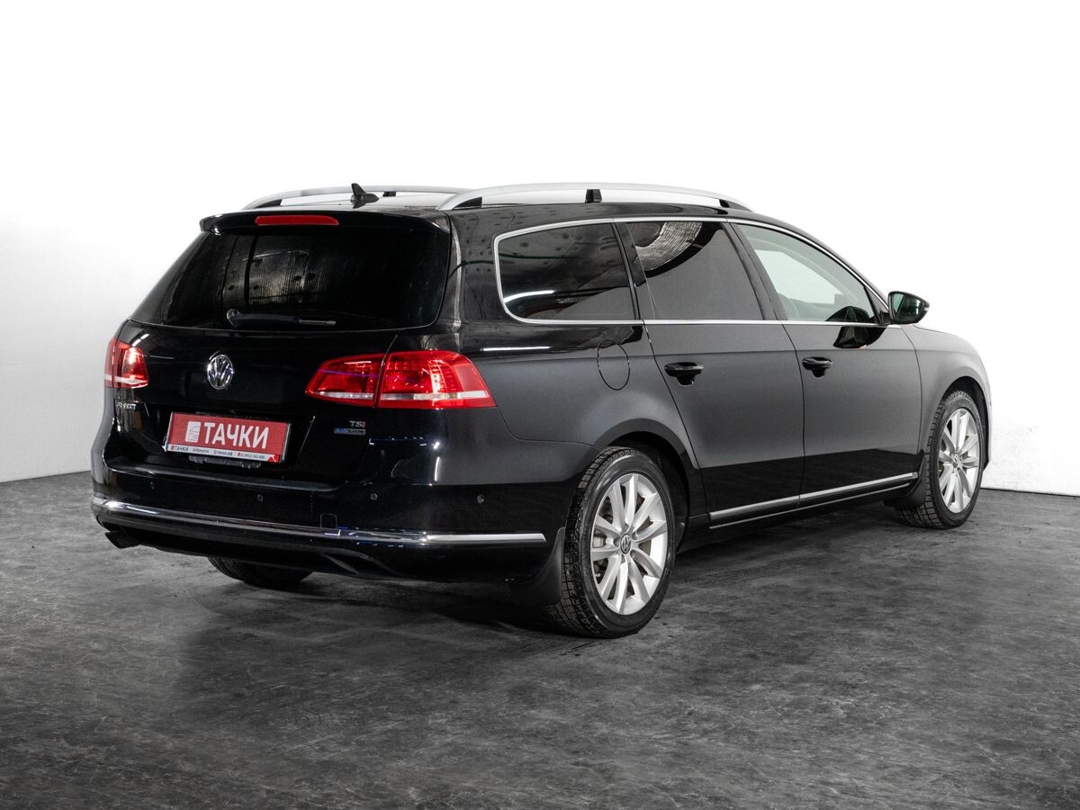 Volkswagen Passat 2013 - фото автомобиля
