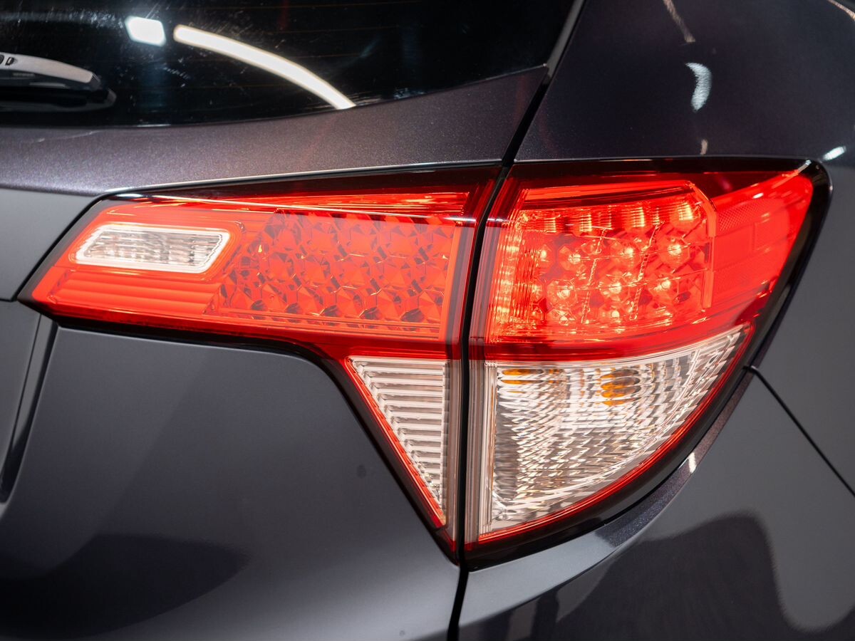 Honda Vezel 2016 - фото автомобиля