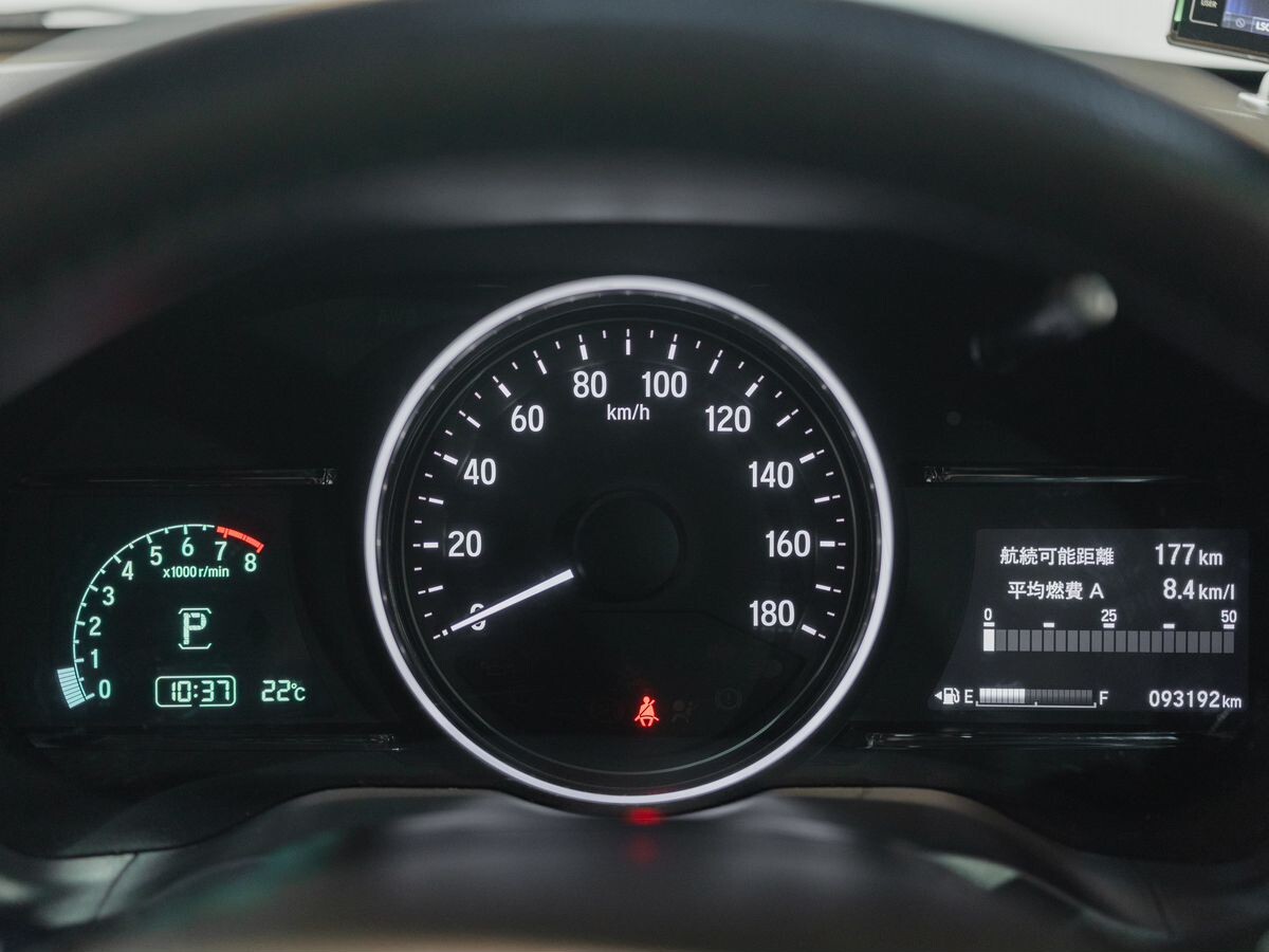 Honda Vezel 2016 - фото автомобиля