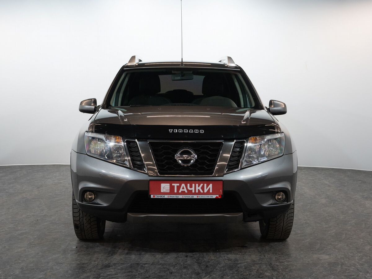 Nissan Terrano 2021 - фото автомобиля