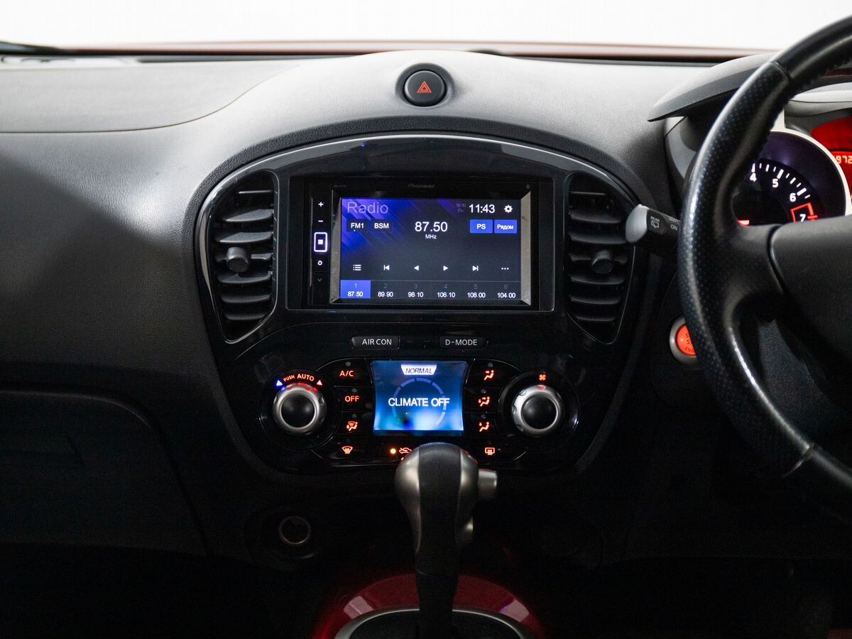 Nissan Juke 2013 - фото автомобиля