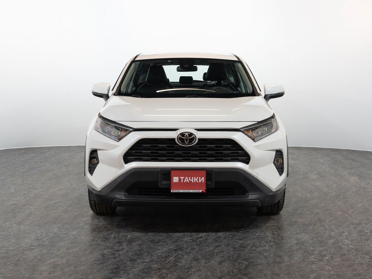Toyota RAV4 2021 - фото автомобиля