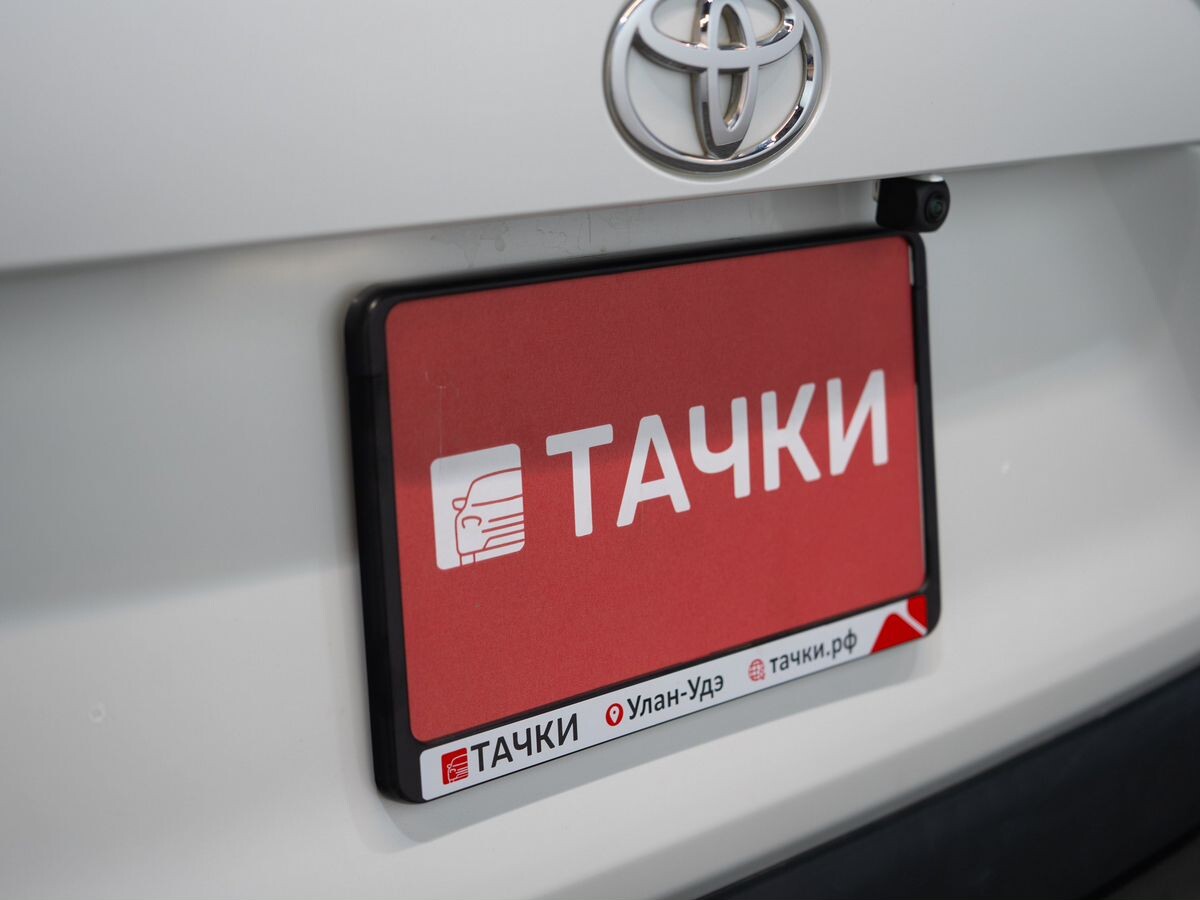 Toyota RAV4 2021 - фото автомобиля