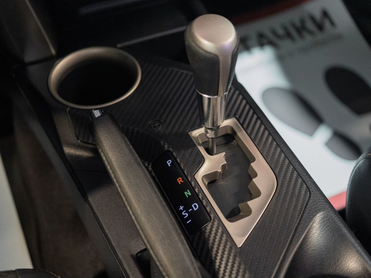 Toyota RAV4 2014 - фото автомобиля