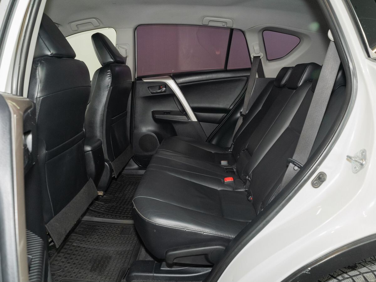 Toyota RAV4 2014 - фото автомобиля