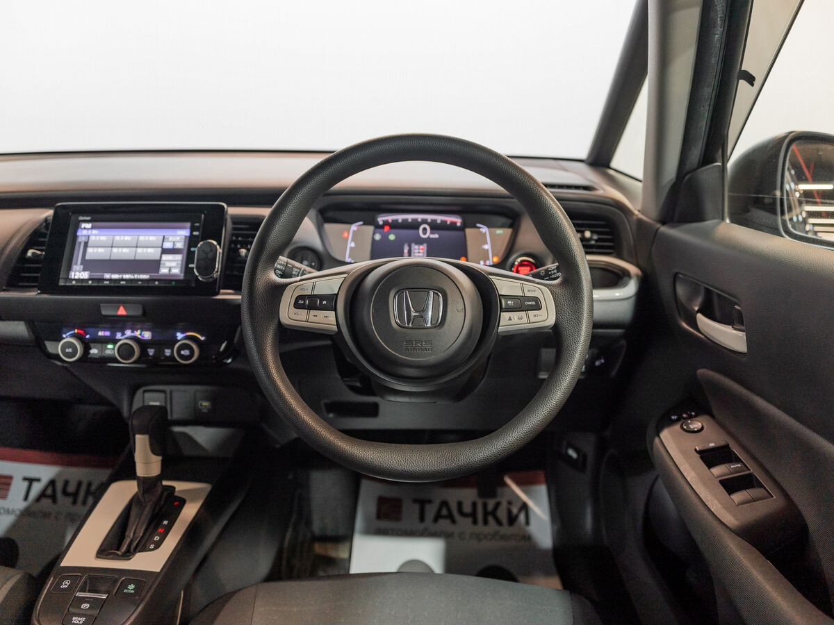 Honda Fit 2020 - фото автомобиля