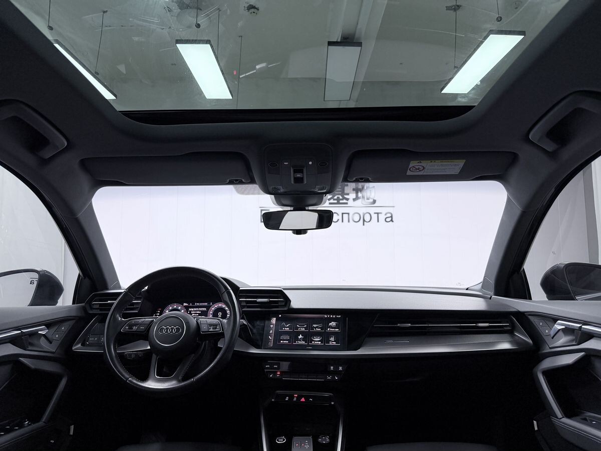 Audi A3 2022 - фото автомобиля