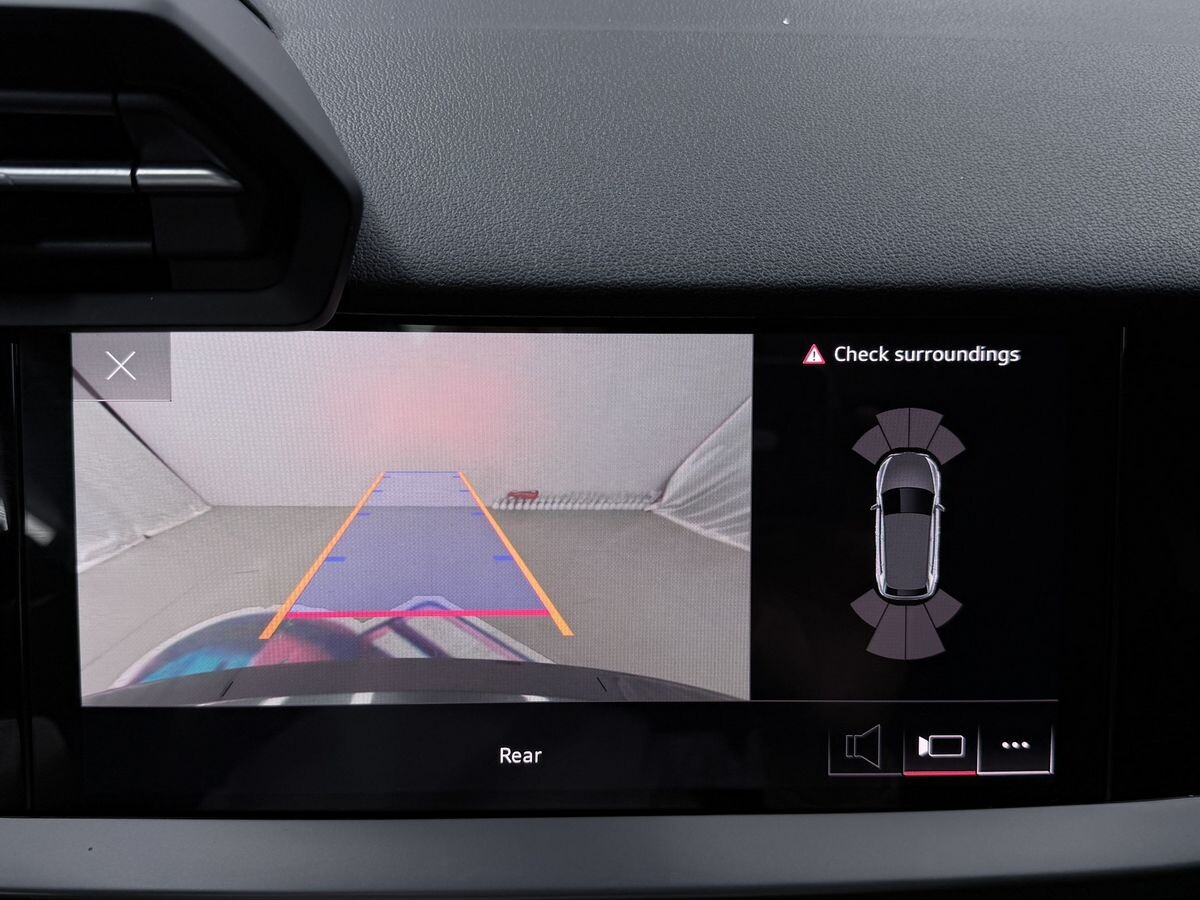 Audi A3 2022 - фото автомобиля