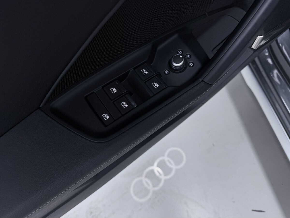 Audi A3 2022 - фото автомобиля