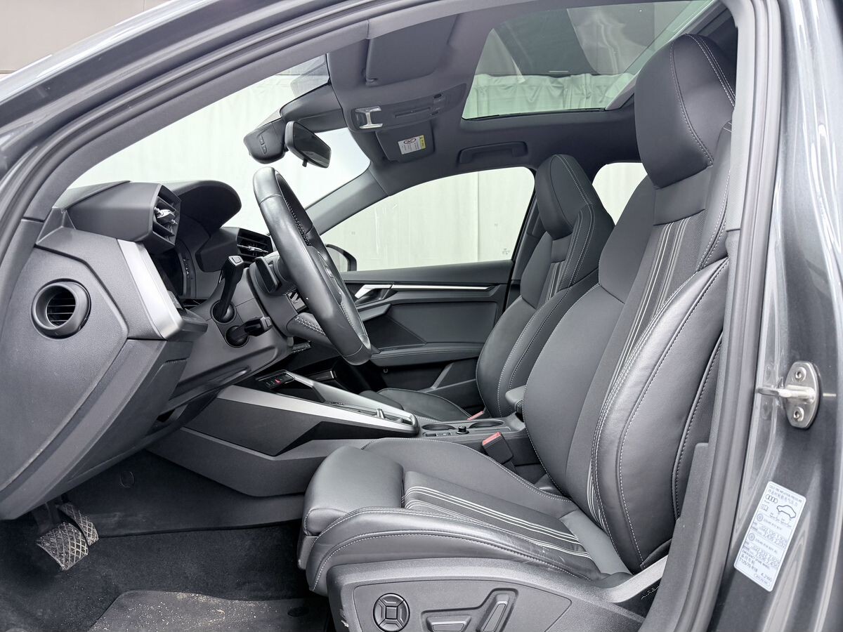 Audi A3 2022 - фото автомобиля