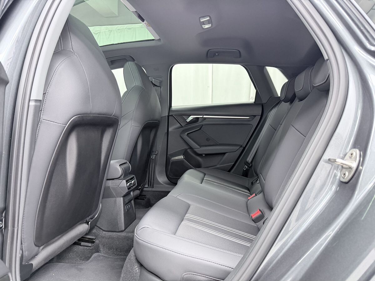 Audi A3 2022 - фото автомобиля