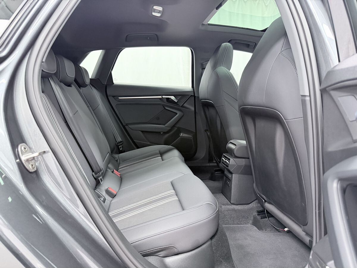 Audi A3 2022 - фото автомобиля