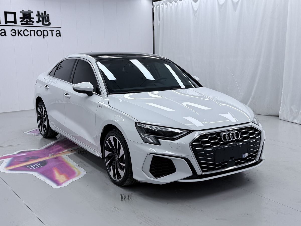 Audi A3 2023 - фото автомобиля
