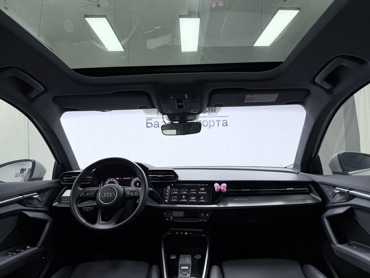 Audi A3 2023 - фото автомобиля