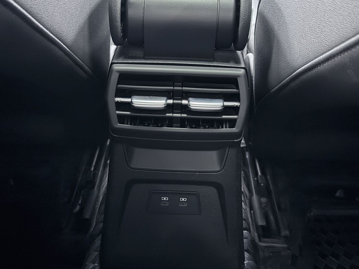 Audi A3 2023 - фото автомобиля