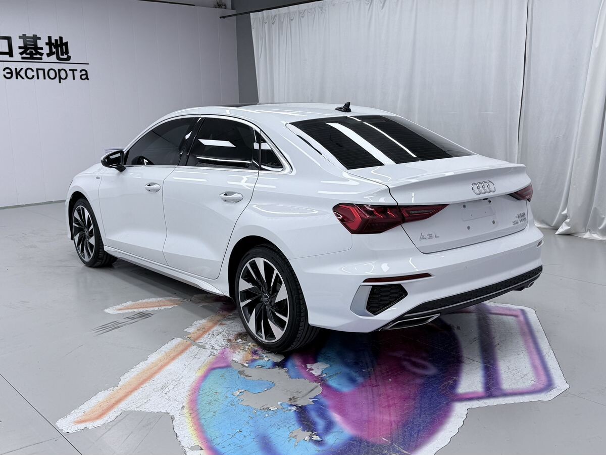 Audi A3 2023 - фото автомобиля