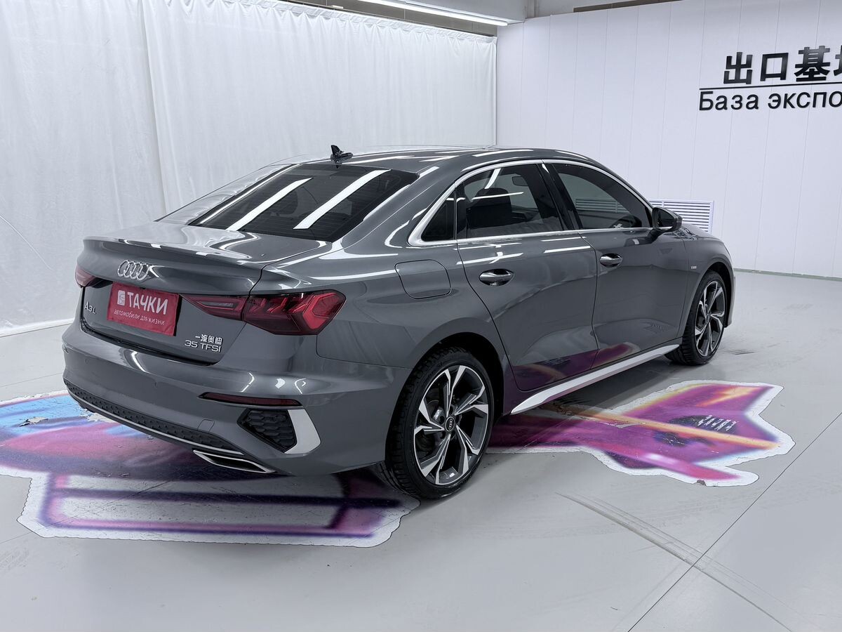 Audi A3 2022 - фото автомобиля