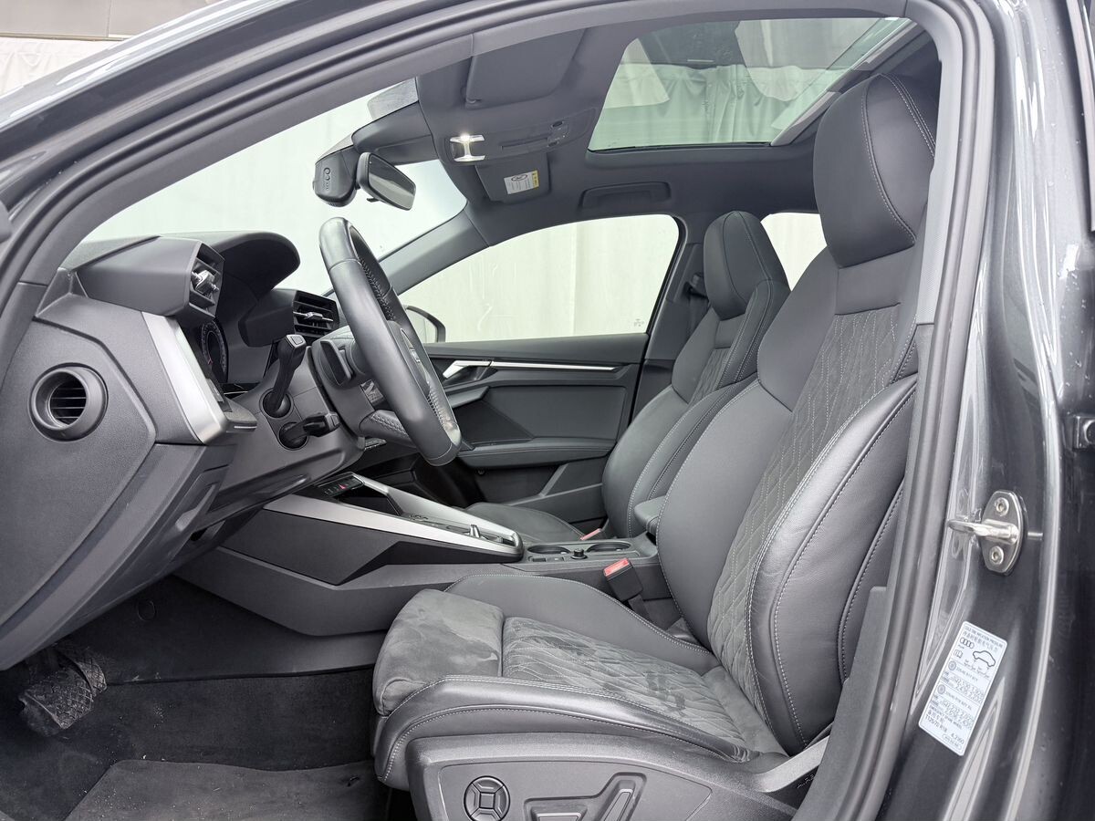 Audi A3 2022 - фото автомобиля