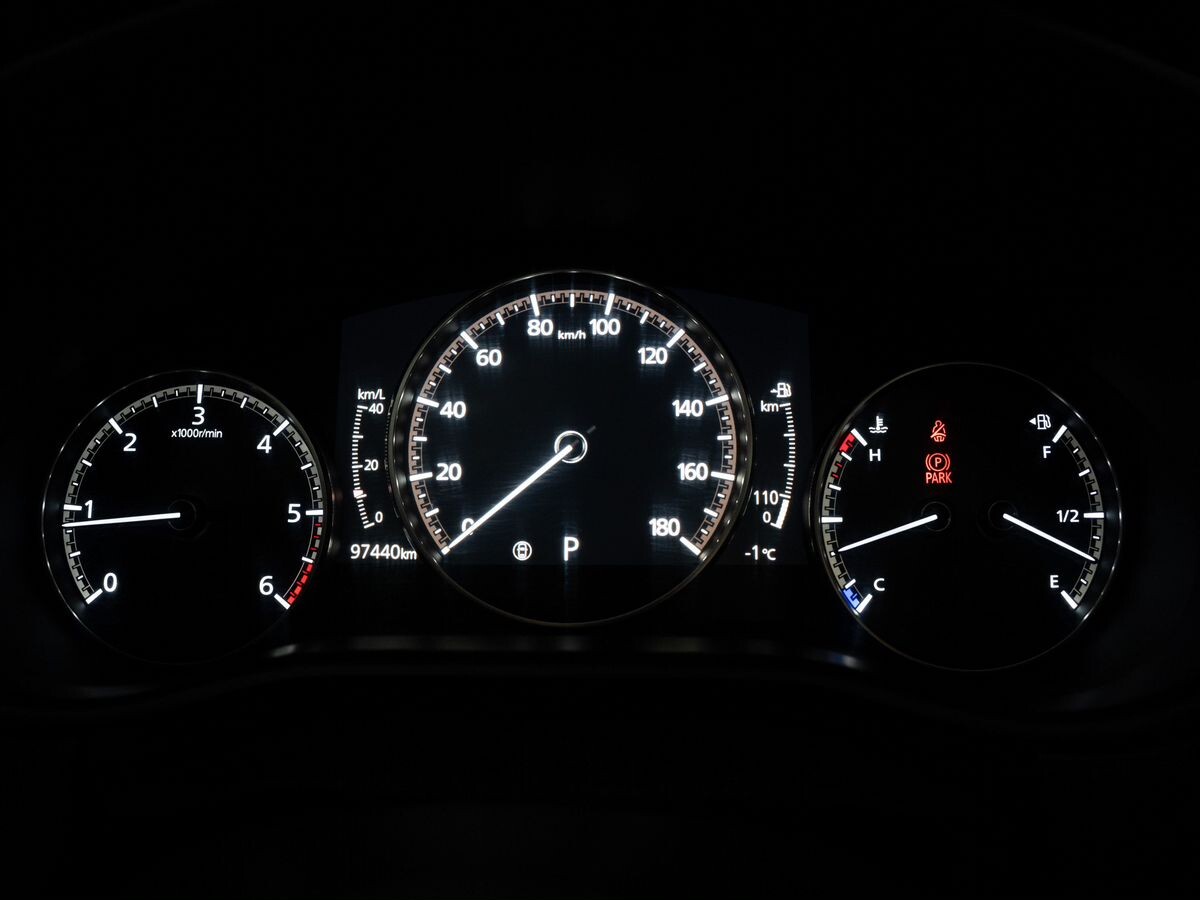 Mazda CX-30 2020 - фото автомобиля