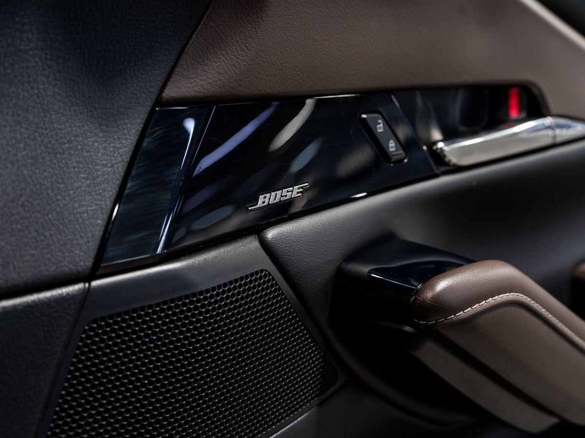 Mazda CX-30 2020 - фото автомобиля