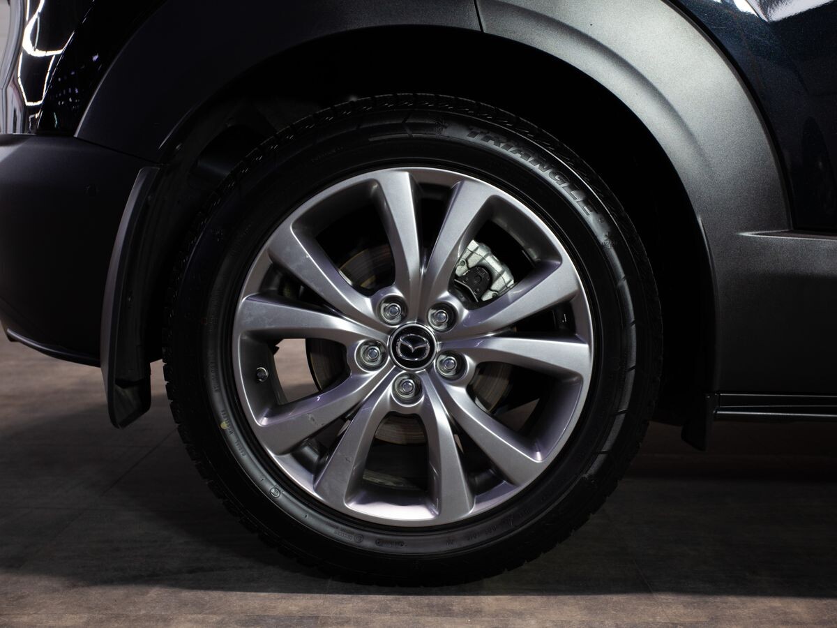 Mazda CX-30 2020 - фото автомобиля