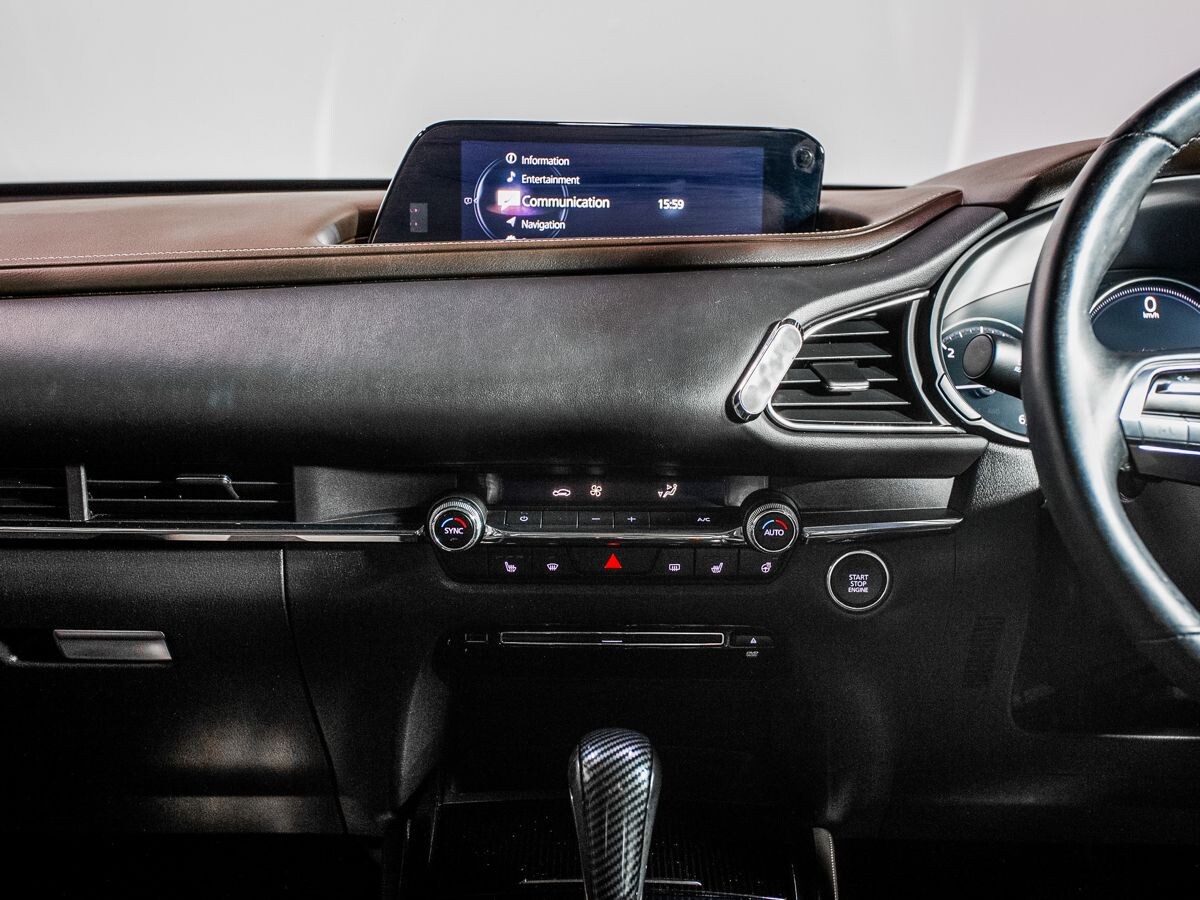 Mazda CX-30 2020 - фото автомобиля