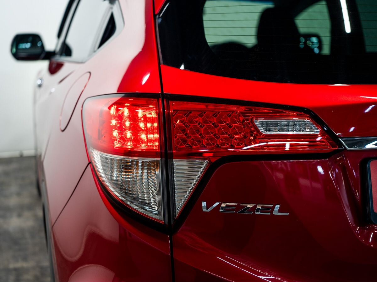 Honda Vezel 2018 - фото автомобиля
