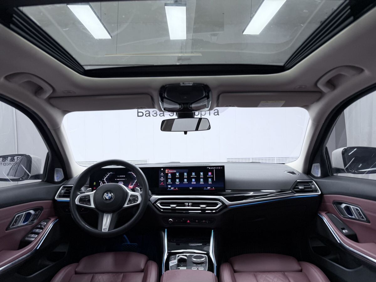 BMW 3-Series 2023 - фото автомобиля