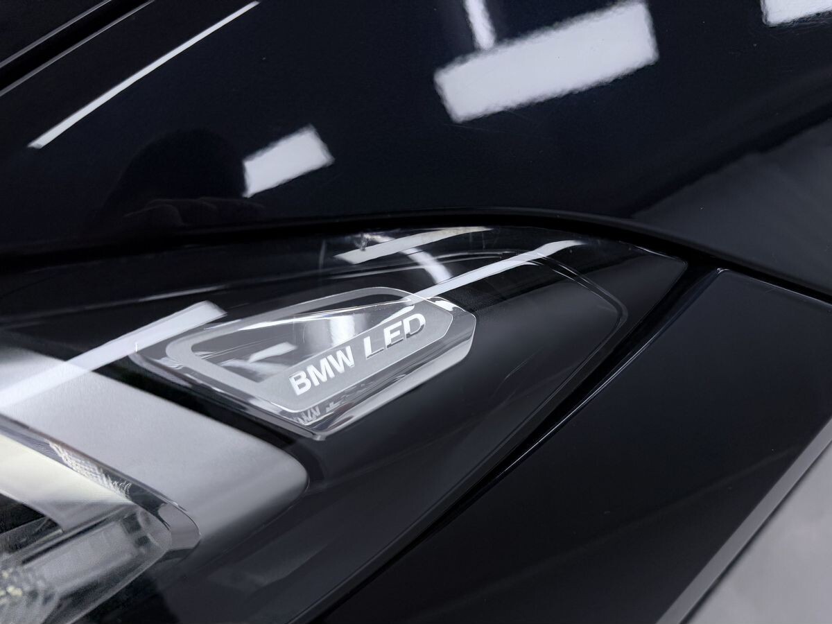 BMW 3-Series 2022 - фото автомобиля