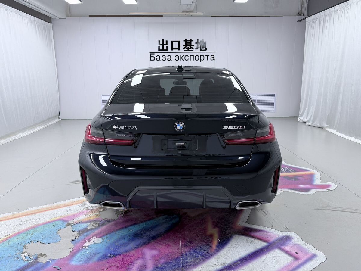 BMW 3-Series 2022 - фото автомобиля