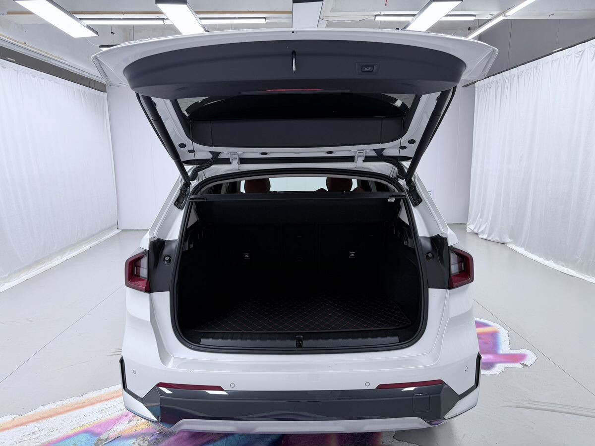 BMW X1 2023 - фото автомобиля