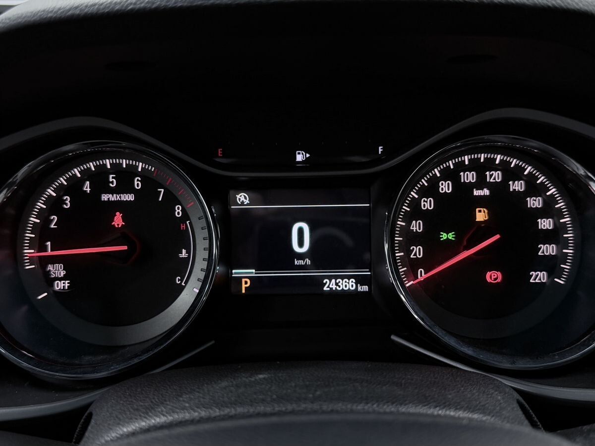 Chevrolet Orlando 2022 - фото автомобиля