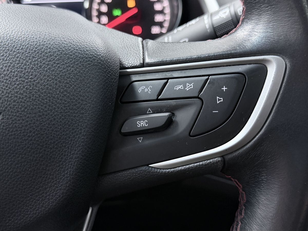 Chevrolet Orlando 2022 - фото автомобиля