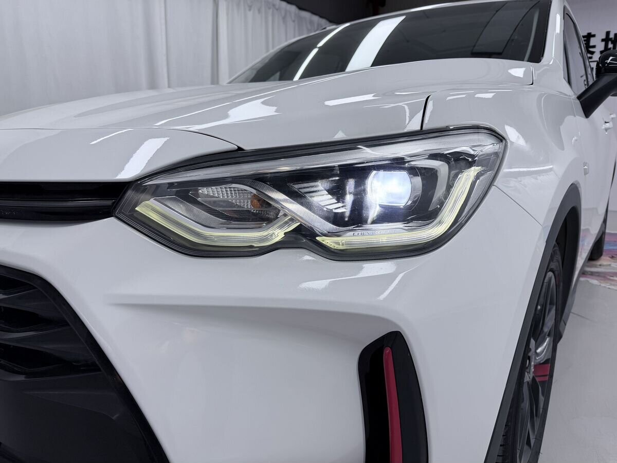 Chevrolet Orlando 2022 - фото автомобиля