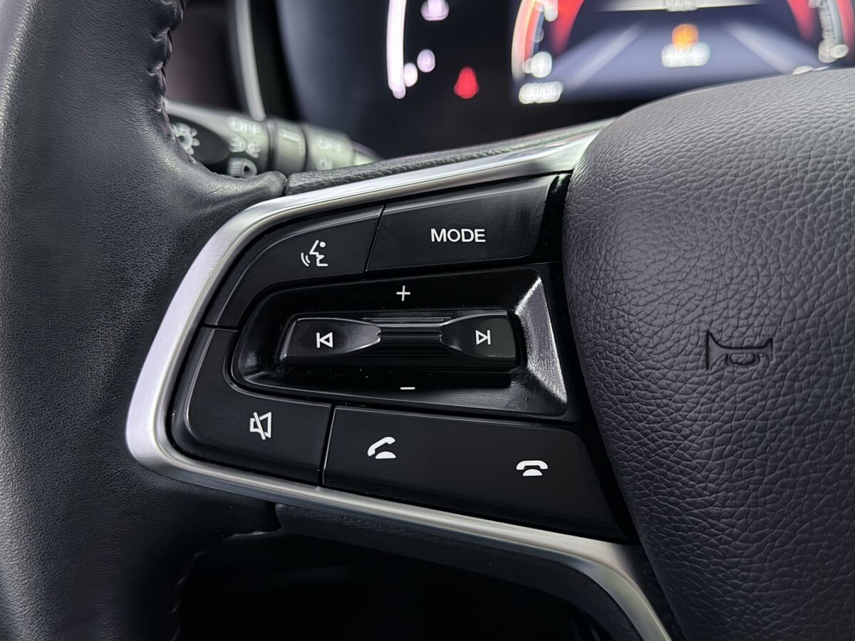 GAC Trumpchi M6 Pro 2022 - фото автомобиля