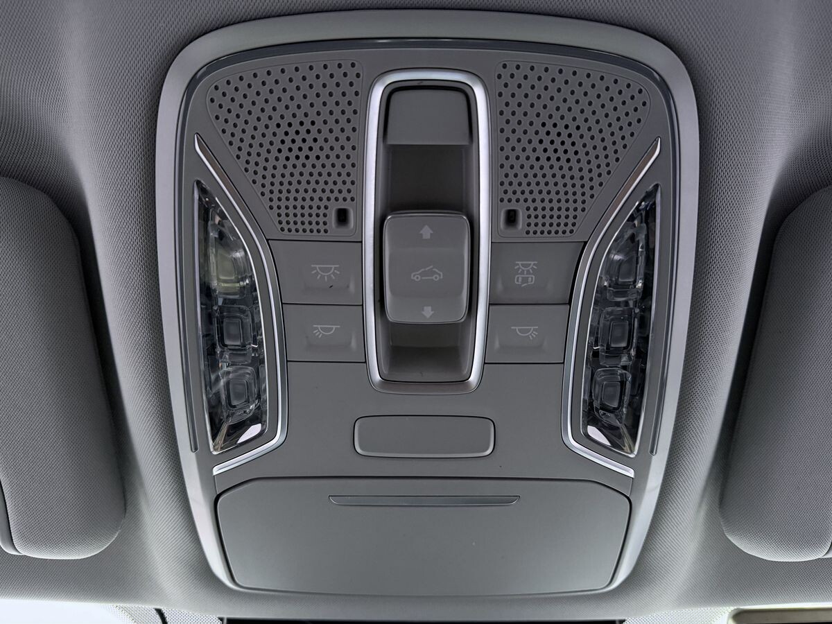 GAC Trumpchi M6 Pro 2022 - фото автомобиля