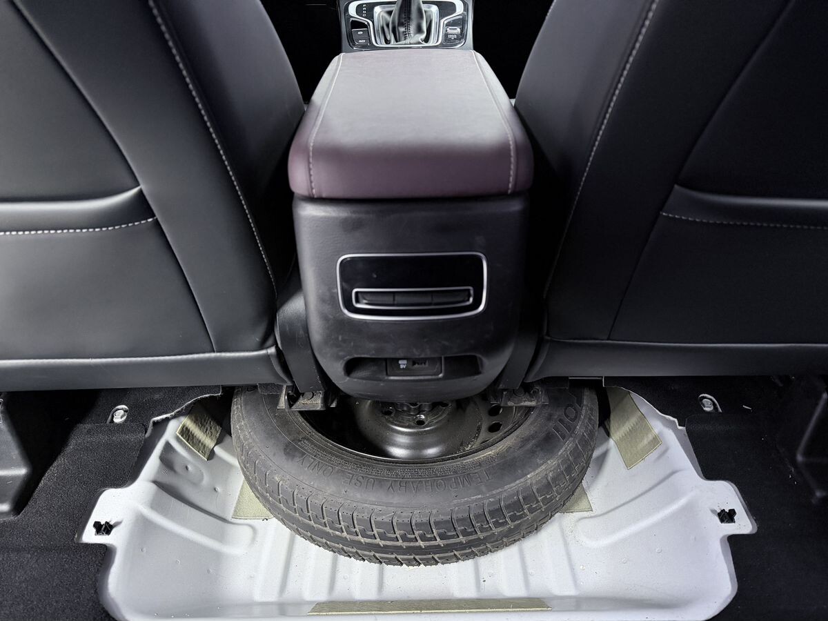 GAC Trumpchi M6 Pro 2022 - фото автомобиля