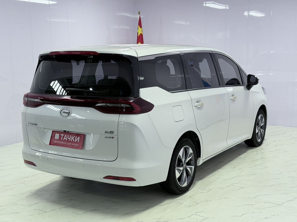 GAC Trumpchi M6 Pro 2022 - фото автомобиля