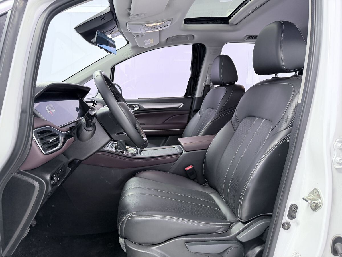 GAC Trumpchi M6 Pro 2022 - фото автомобиля