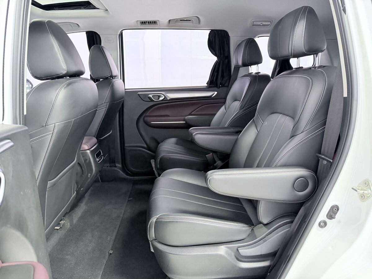 GAC Trumpchi M6 Pro 2022 - фото автомобиля