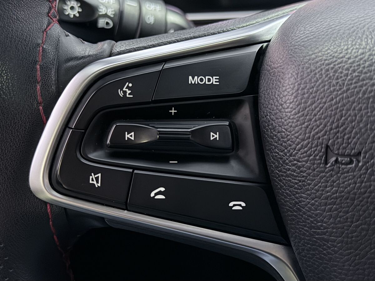 GAC Trumpchi M6 Pro 2022 - фото автомобиля