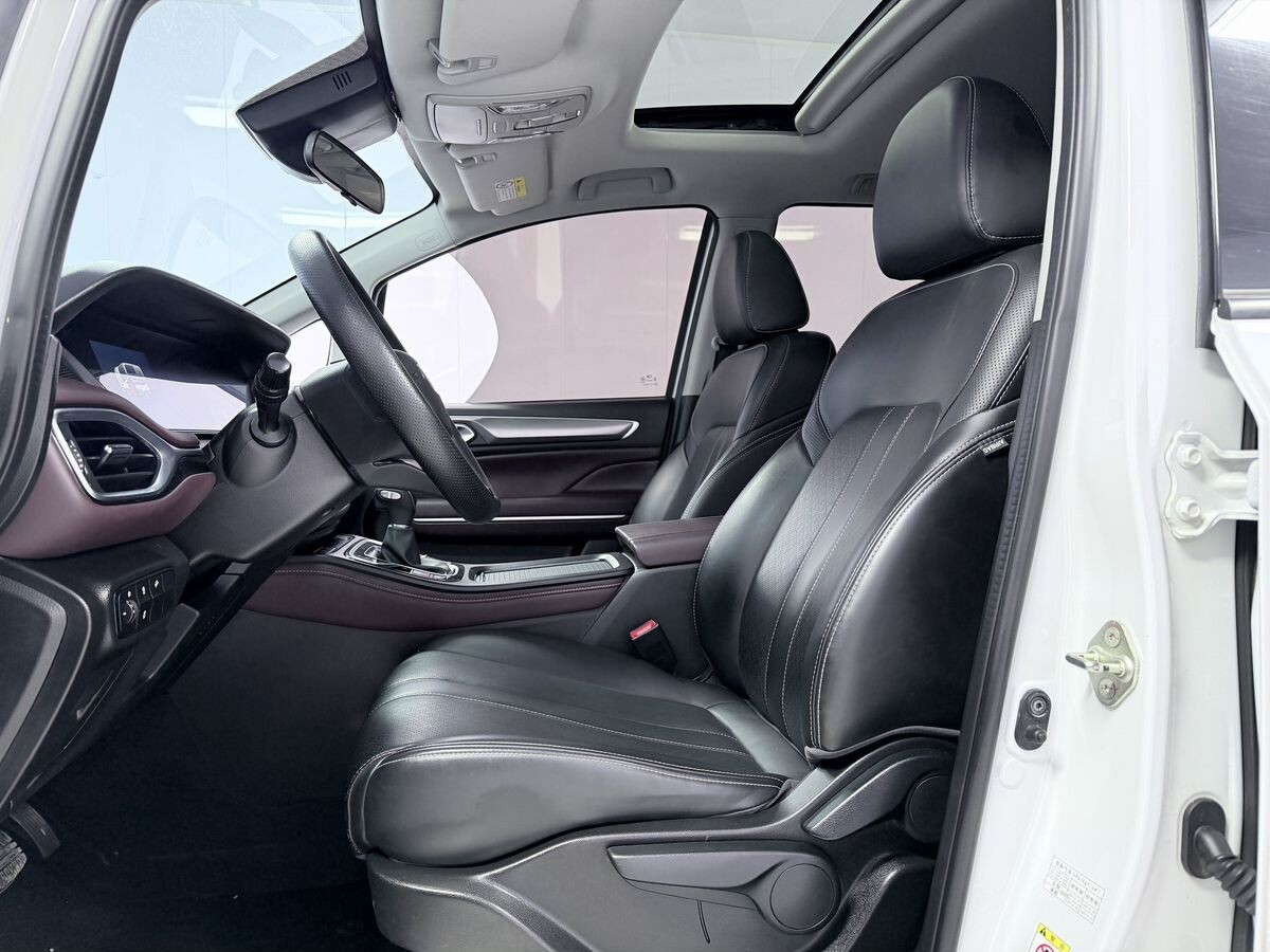 GAC Trumpchi M6 Pro 2022 - фото автомобиля