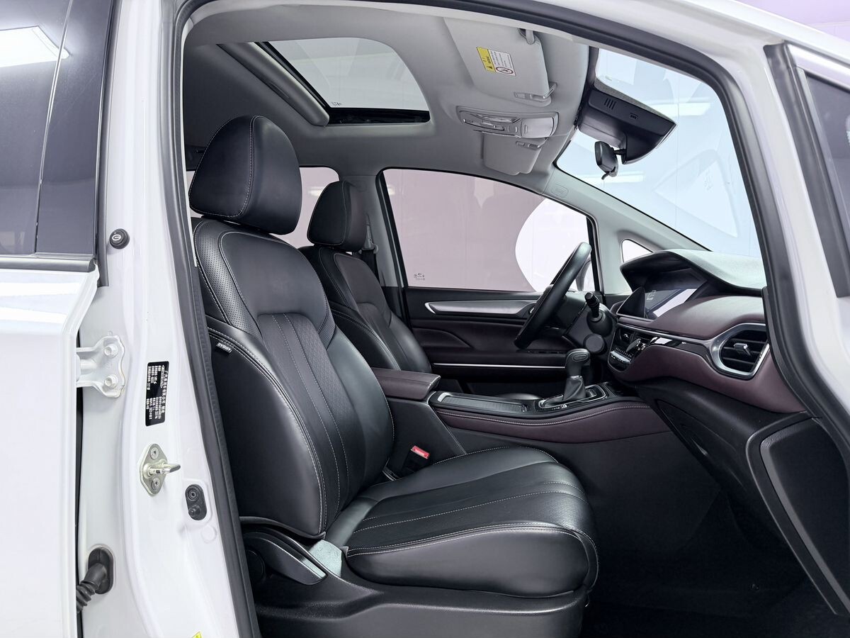 GAC Trumpchi M6 Pro 2022 - фото автомобиля