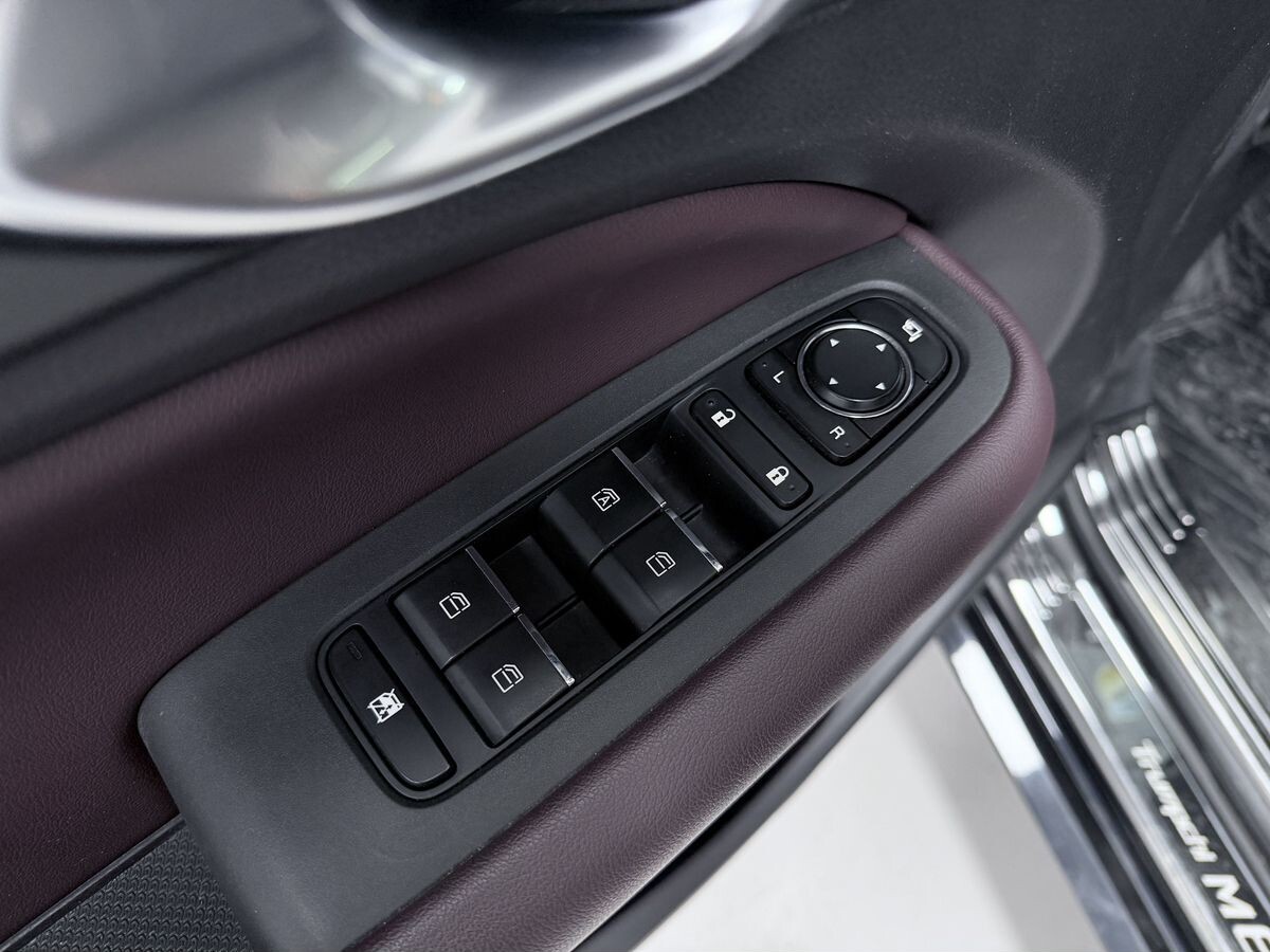 GAC Trumpchi M6 Pro 2022 - фото автомобиля