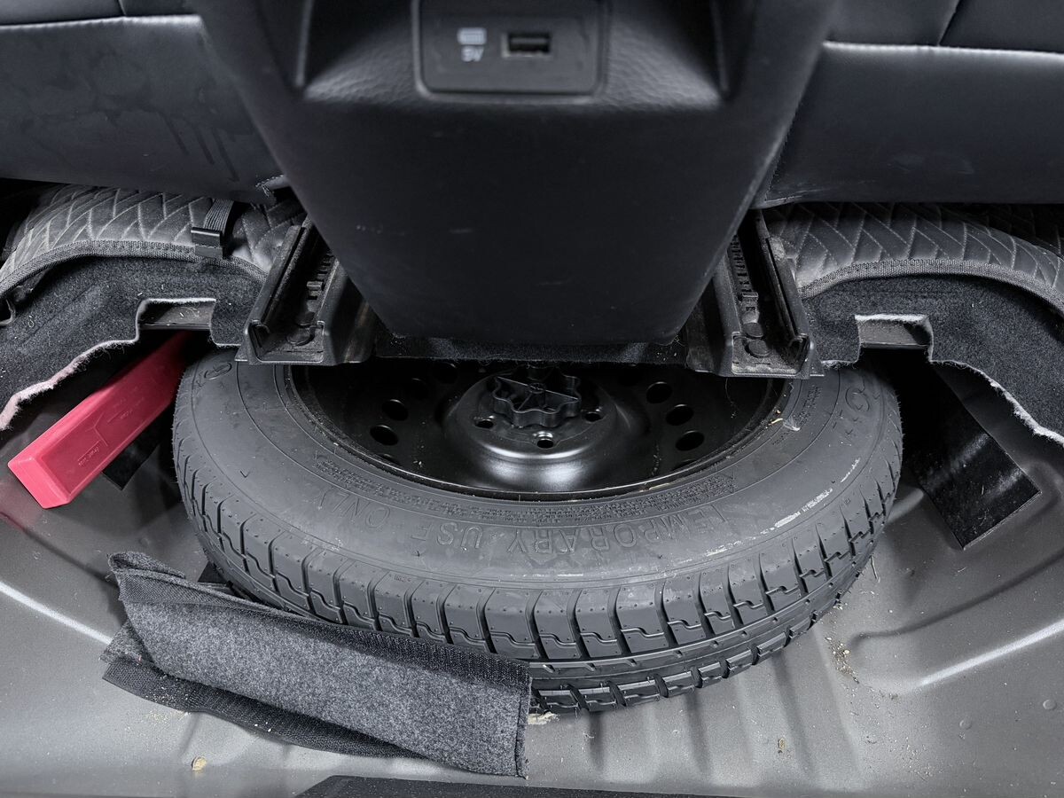 GAC Trumpchi M6 Pro 2022 - фото автомобиля